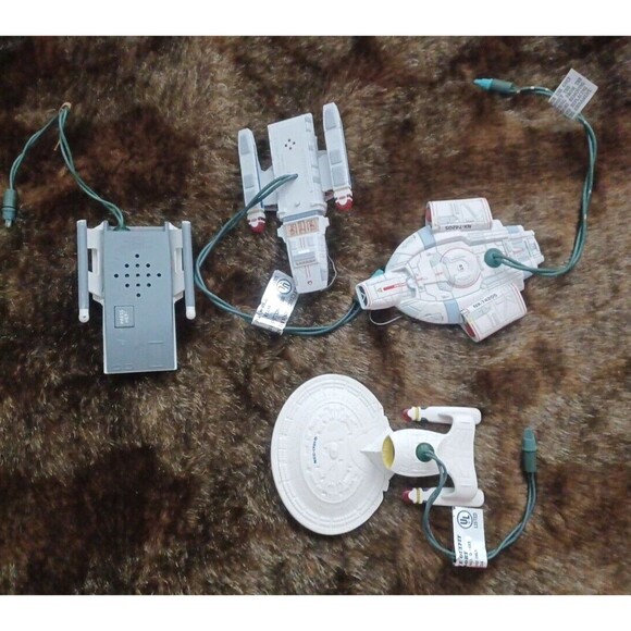 Star Trek Star Ship Lot Of 4 Hallmark Christmas Ornaments 90's - Picture 3 of 9